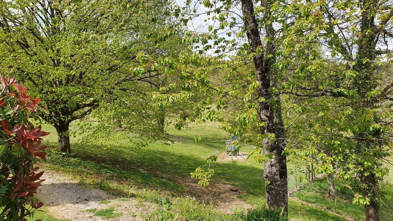 Отель Domaine Du Cardou Puy-l'Eveque Экстерьер фото