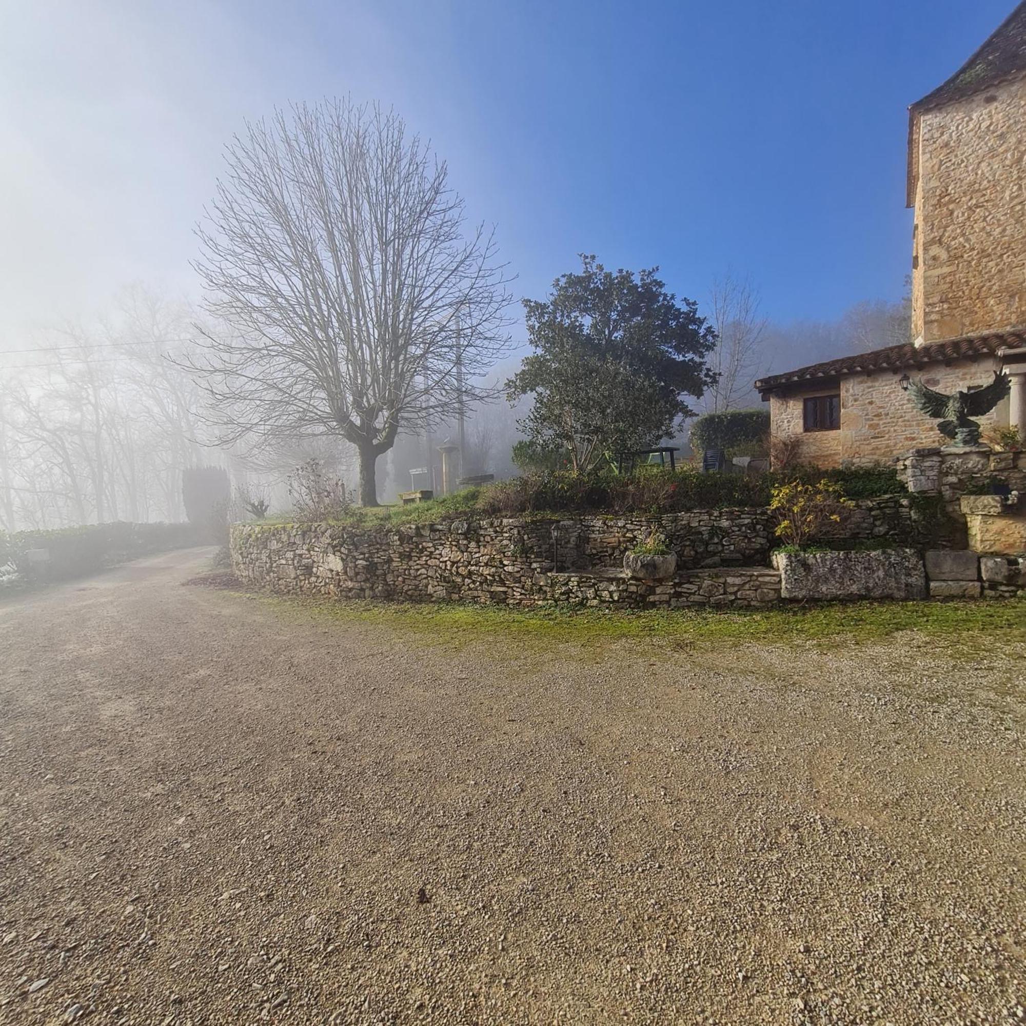 Отель Domaine Du Cardou Puy-l'Eveque Экстерьер фото